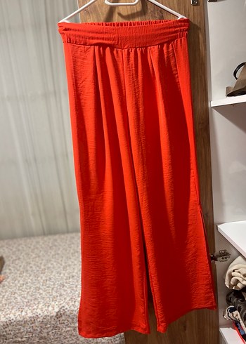 Kırmızı Hafif Parlak Tırnak Süsleri - Görsel 4