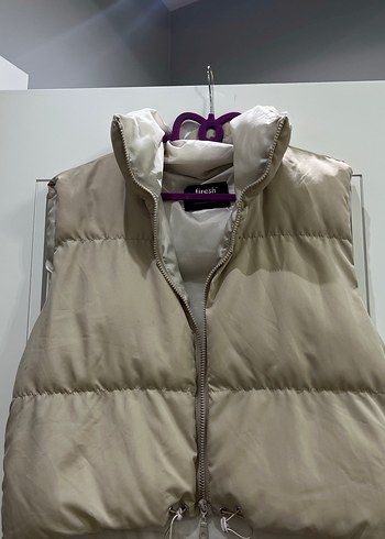 Bej Kısa Kadın Yelek - Görsel 4