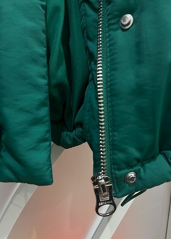 Düğmeli Kısa Yeşil Kadın Kışlık Mont - Görsel 5