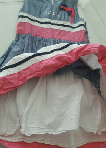 Kız Çocuk Gri Piliseli Nakışlı Elbise - Görsel 3