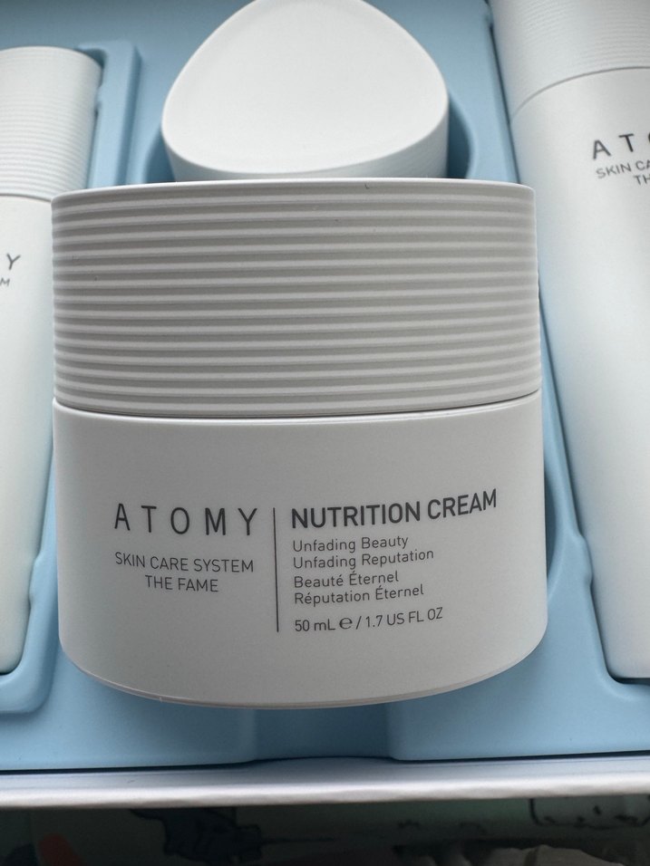 Atomy kadın ve erkek  Cilt Bakım Seti - Görsel 2