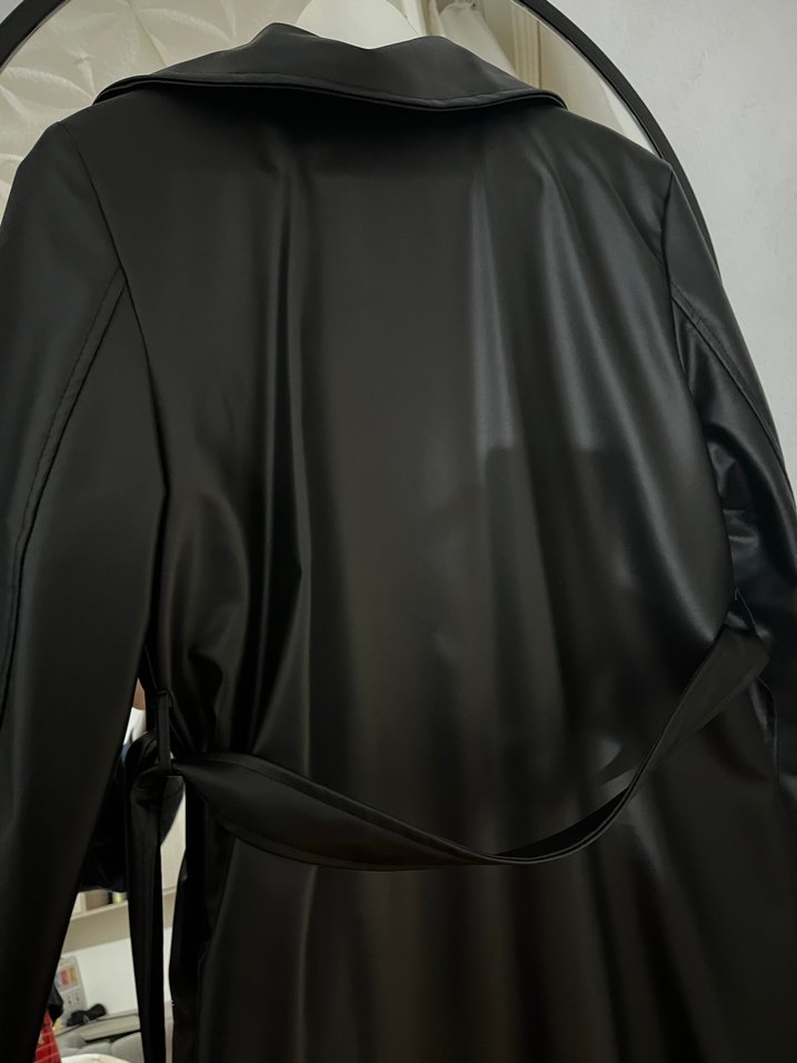 KOKA Siyah Uzun Deri Kadın Ceket - Görsel 4