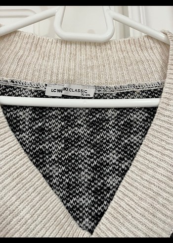 V Yaka Desenli Triko Süveter - Görsel 2