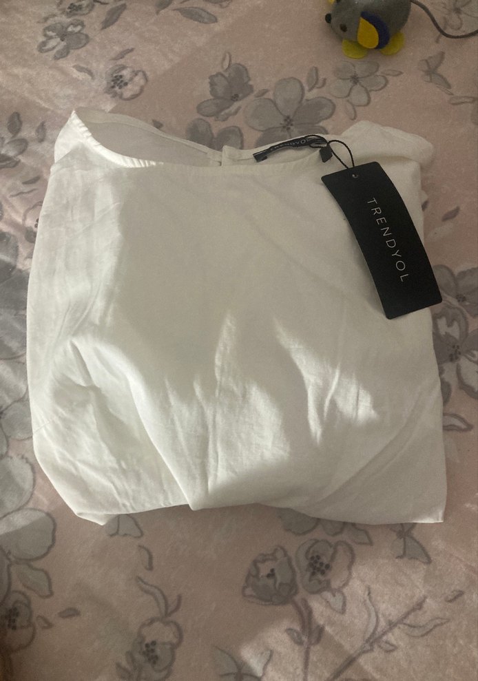 Beyaz Keten Kadın Kısa Kollu Salaş Bluz - Görsel 2