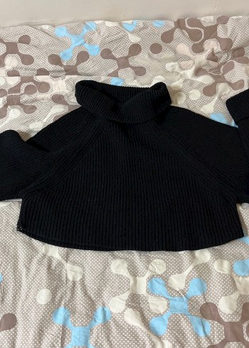 Siyah Boğazlı Örgü Kadın Kazak crop - Görsel 2