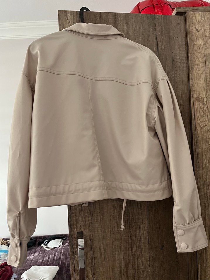 Bej Kadın Deri Düğmeli Ceket - Görsel 4