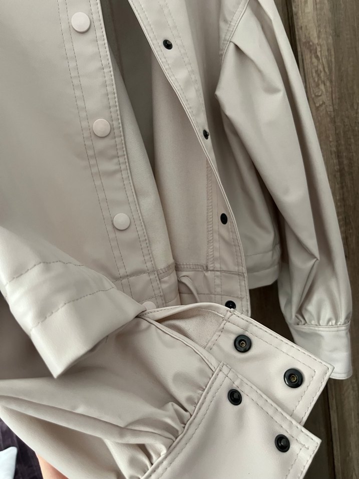 Bej Kadın Deri Düğmeli Ceket - Görsel 2