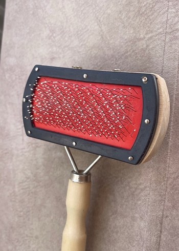 Kedi Tüy Fırçası Ahşap Saplı - Görsel 4