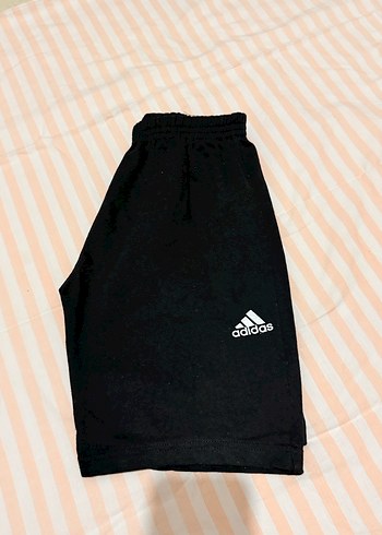 Adidas şort - Görsel 2