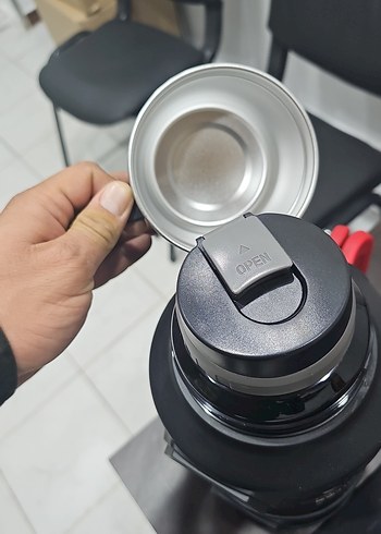 Siyah Renkli Kamp Termosu 3.1 lt - Görsel 4