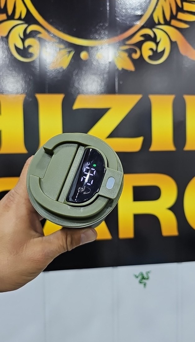 Stanley Termos Şişesi - Haki Renk - Görsel 2