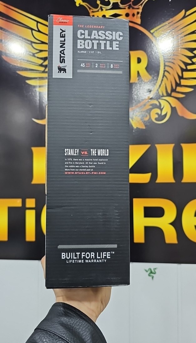 Stanley 1.9 Termos Şişesi 45 Saat Isı Koruma - Görsel 3