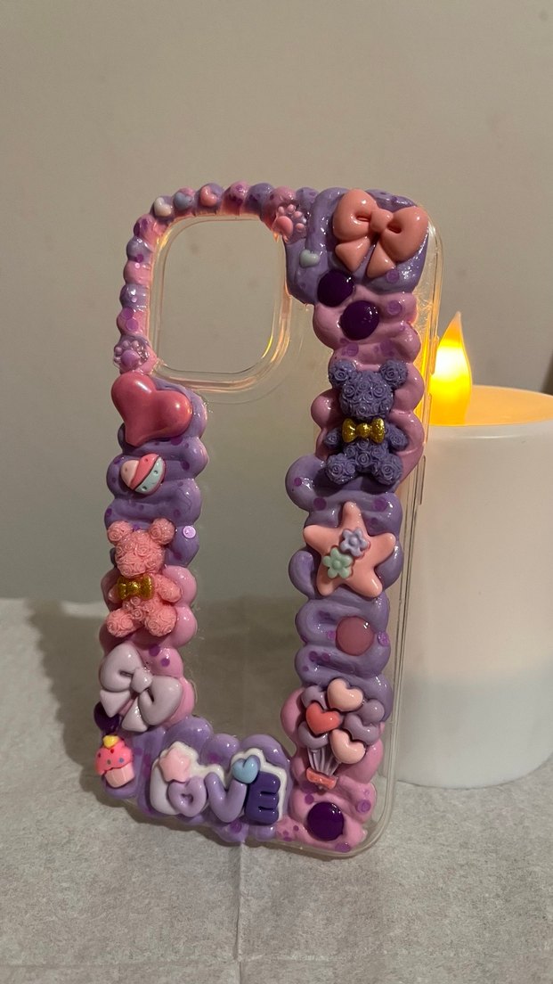 İPhone 16 Krema Desenli Telefon kılıfı - Görsel 2