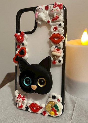 İPhone 11 Pro Max Krema Desenli Telefon Kılıfı - Görsel 3