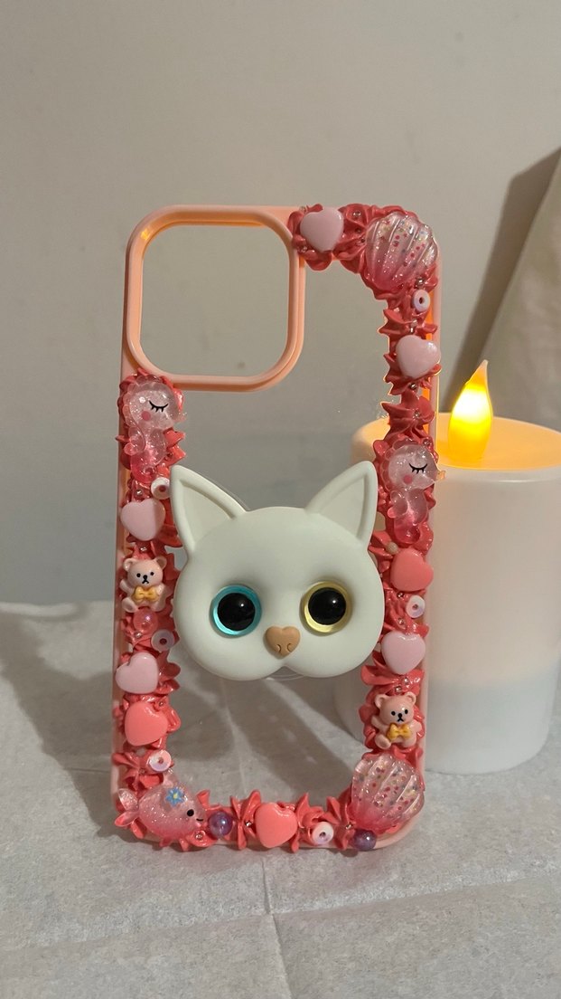 Iphone 13 Pro Max Krema Desenli Telefon Kılıfı - Görsel 5