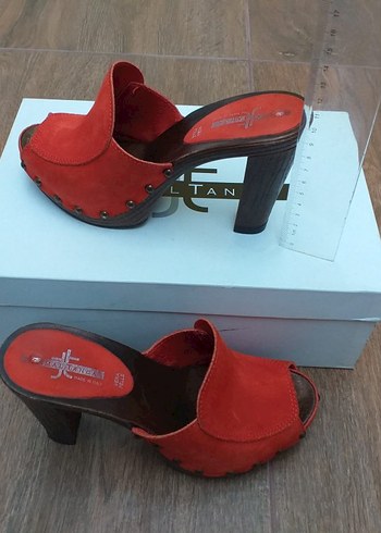 Kırmızı Süet Platform Topuklu Kadın Terlik - Görsel 3