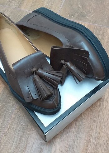 Kahverengi Deri Püsküllü Blok Topuklu Kadın Ayakkabı - Görsel 3