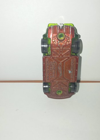 yeşil renkli hot wheels yarış arabası - Görsel 4