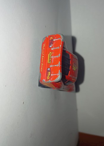 Kırmızı Oyuncak Araba Lightning McQueen - Görsel 3