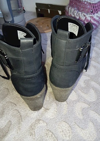 Siyah Deri Kadın Dolgu Topuklu Bot - Görsel 3