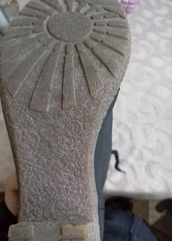 Siyah Deri Kadın Dolgu Topuklu Bot - Görsel 6