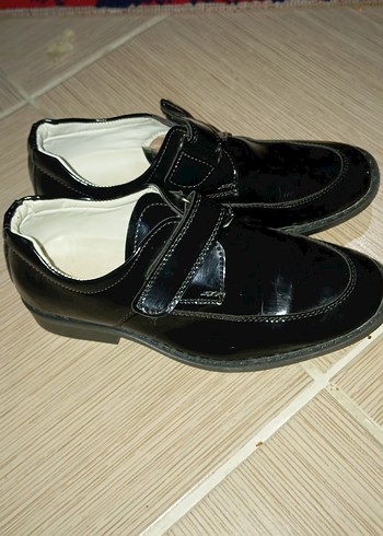 Tokalı Siyah Erkek Çocuk Özel Ayakkabı - Görsel 3