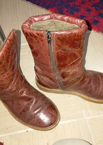 Kahverengi Deri Kadın Tokalı Bot - Görsel 5