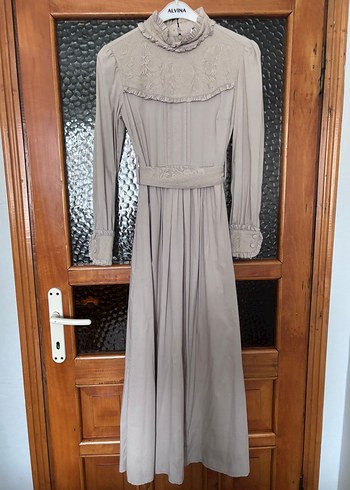 Bej Uzun Keten Elbise, Yüksek Yakalı, Drapeli - Görsel 2