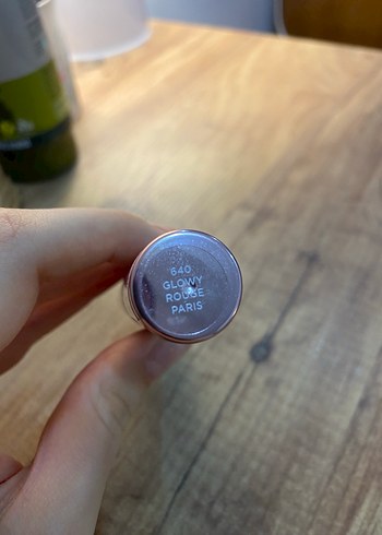 L'Oréal Paris Parlak Kırmızı Allık - Görsel 4