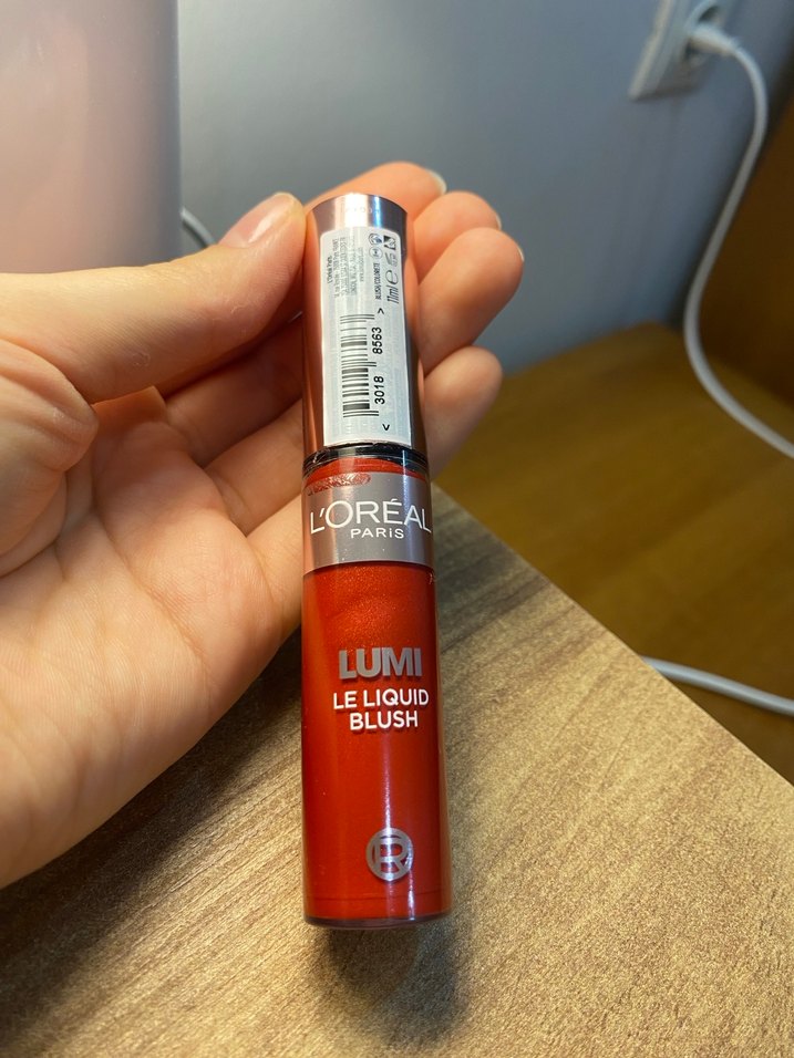 L'Oréal Paris Parlak Kırmızı Allık - Görsel 2