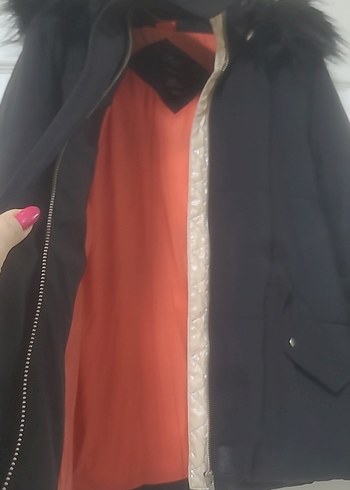 Kürk Detaylı Siyah Kadın Kışlık Mont - Görsel 2