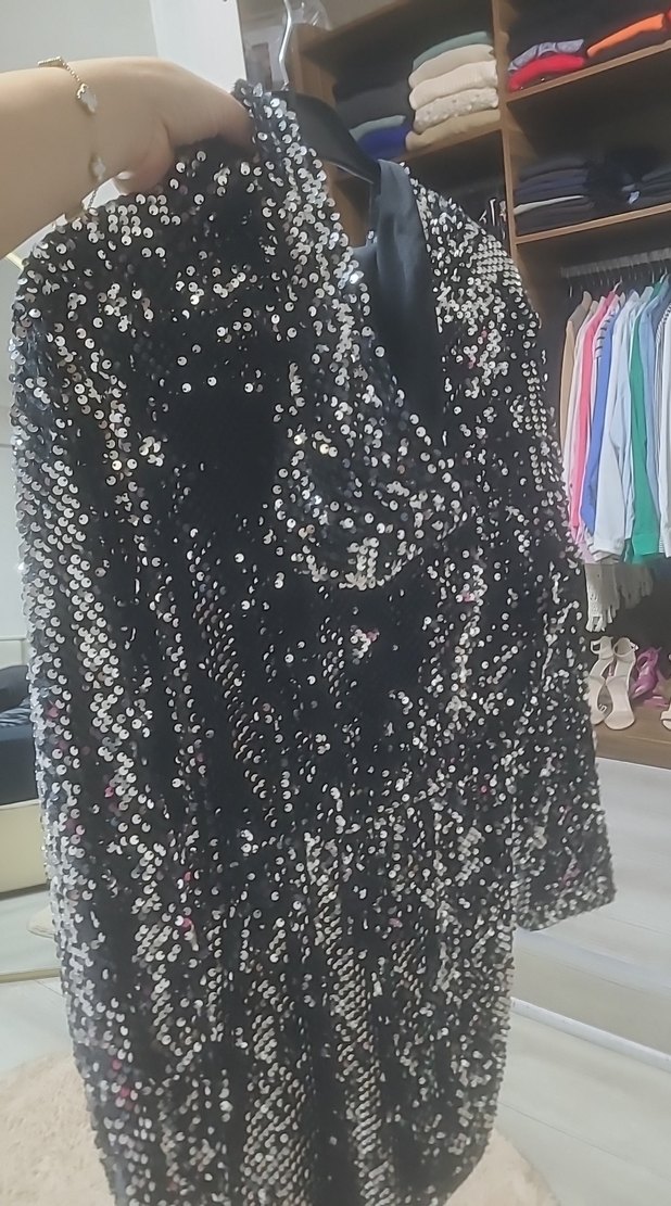 Parlak Pullu Uzun Kadın Ceket - Görsel 5