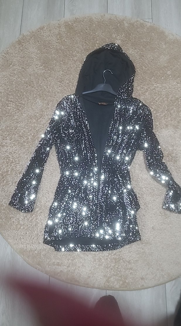 Parlak Pullu Uzun Kadın Ceket - Görsel 2