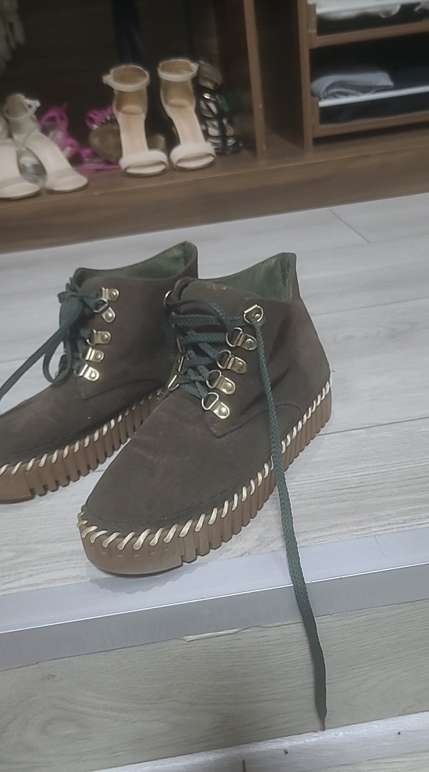 haki yeşil Süet Dolgu Topuklu Kadın Bot - Görsel 2