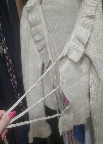 yumuş yumuş önü bağlanmalı kazak hirka - Görsel 3