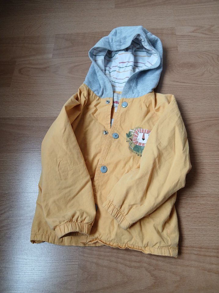 Düğmeli Sarı Erkek Çocuk Yağmurluk - Görsel 3