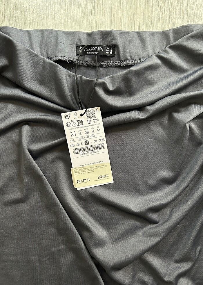 Stradivarius Büzgülü Etek - Görsel 4