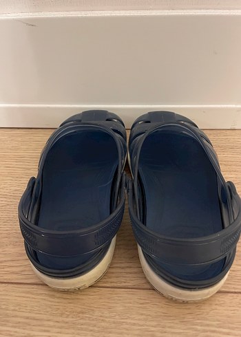 Koyu Mavi Tokalı Erkek Çocuk Terlik - Görsel 2