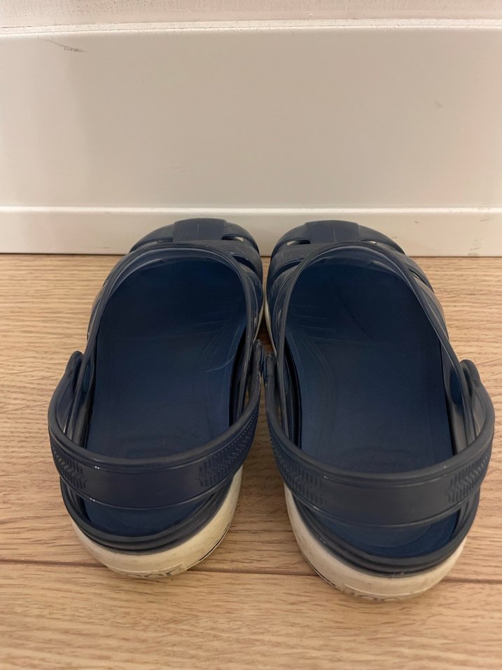 Koyu Mavi Tokalı Erkek Çocuk Terlik - Görsel 2