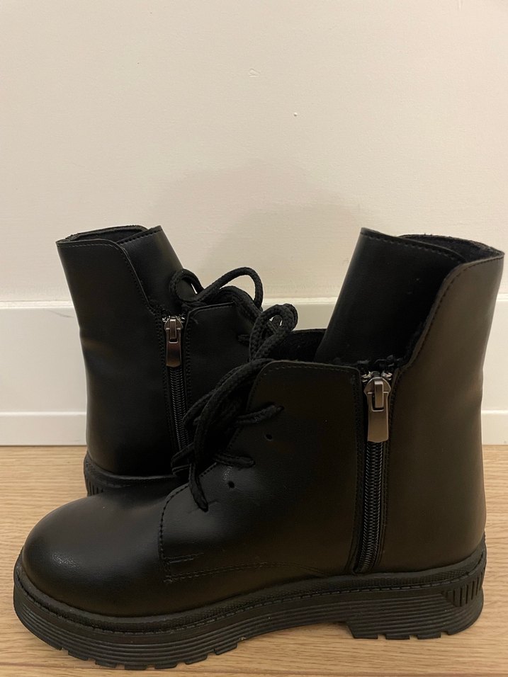 Deri Siyah Gotik Stiletto Topuklu Kadın Bot - Görsel 3