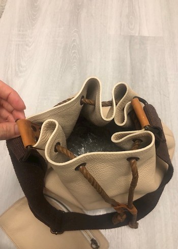 Gerçek Deri Kadın omuz çantası. Türkiyede üretilmiştir. - Görsel 2