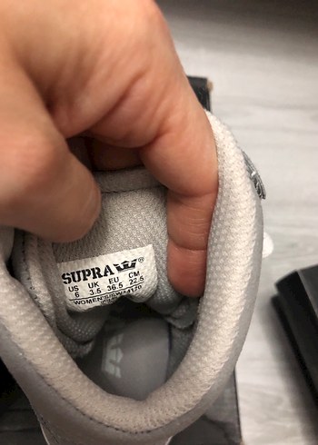 Gri Süet Kadın Dolgu Topuklu Spor Ayakkabı - Görsel 4