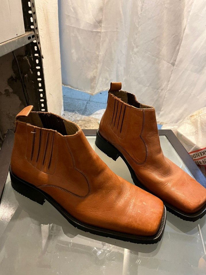 Klasik Tarz Kahverengi Parlak Tokalı Erkek Botu 41 Numara - Görsel 3