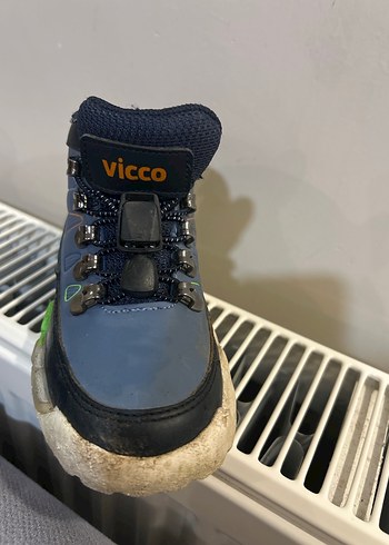 Renkli Erkek  bot - Görsel 2