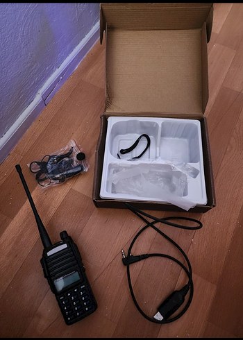 Boafeng UV82 Telsi seti ve proglamla kablosu - Görsel 2