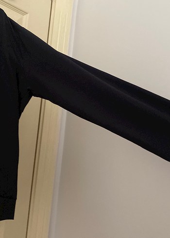 Kadın Siyah Kapüşonlu Fermuarlı Sweatshirt - Görsel 4