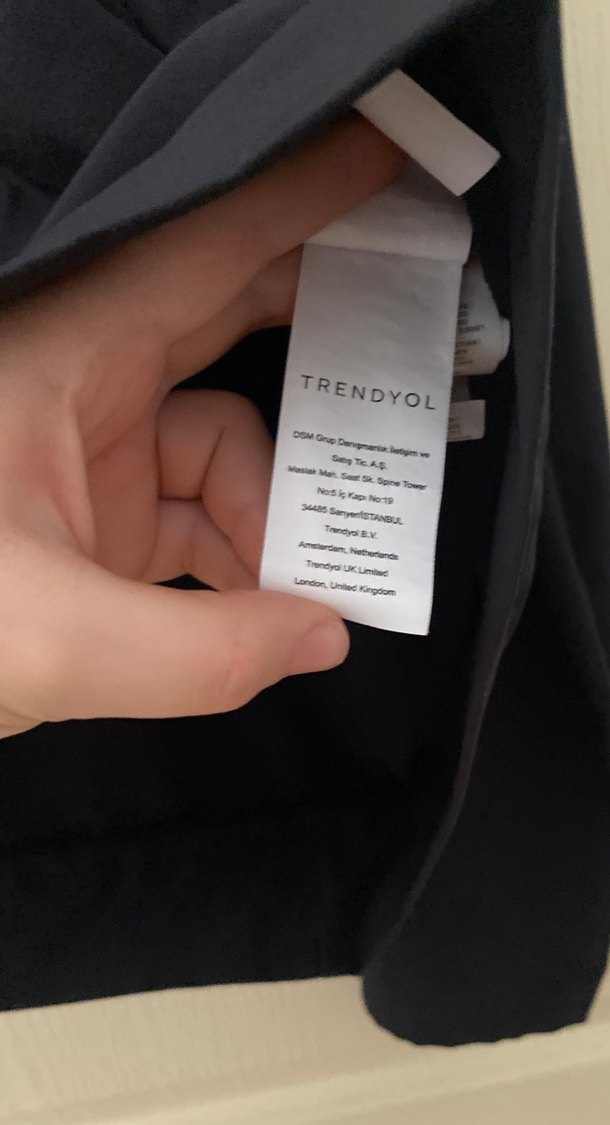 Kadın Siyah Kapüşonlu Fermuarlı Sweatshirt - Görsel 2