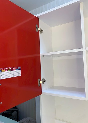 Kırmızı Kapaklı ve Raflı çalışma masası - Görsel 7