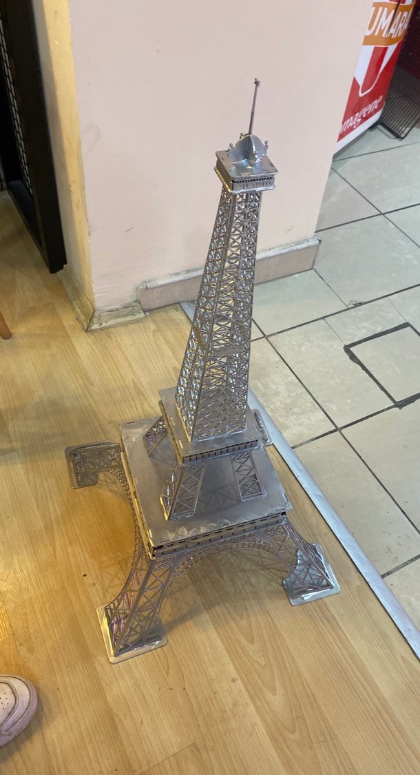 Beyaz Eyfel Kulesi Biblo - Görsel 3