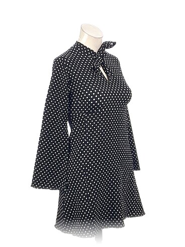 Vintage Love PreLoved Kısa Elbise %70 İndirimli.